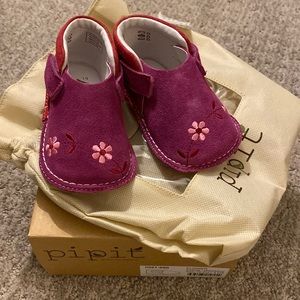 Pipit Flower Fuchsia/strawberry soft sole shoe baby shoe